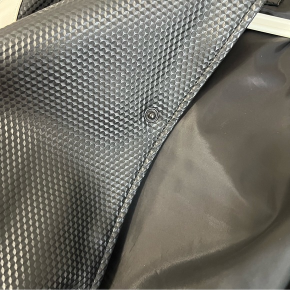 Guess Jacket - Picture 5 of 11